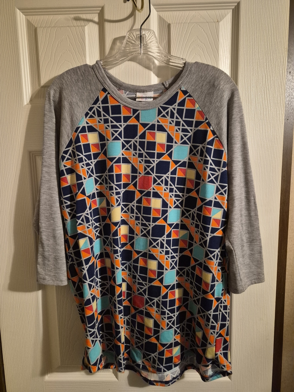LuLaRoe Navy Geometric Multicolor Raglan Long Sleeve Tee